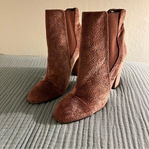 SAM EDELMAN - Case Floral Jacquard Velvet Ankle Boots Bootie Heel Pull-On Pink